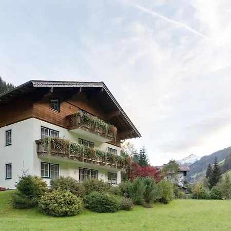 In Near Slopes, Cleaning Included Apartment *