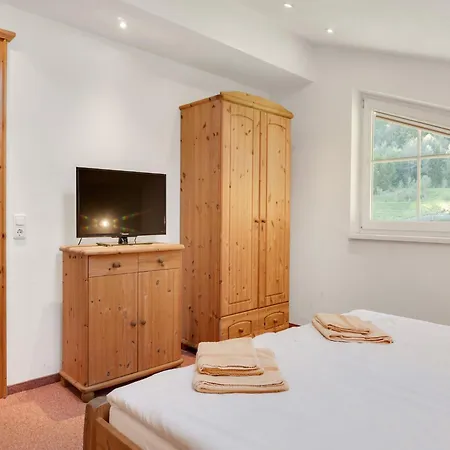In Near Slopes, Cleaning Included Apartment Grossarl